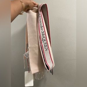 Alexander McQueen unisex scarf